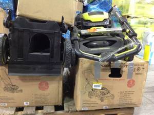 lot 33 image: Pallet with assorted Lawnmowers customer returns see pictures