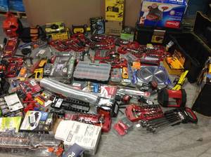 lot 27 image: Large lot with assorted Tools some in like new condition review pictures great for resellers