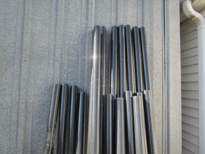 lot 39 image: (18) Basement Support Stands