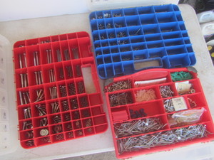 Plastic organizers trays with hardw...