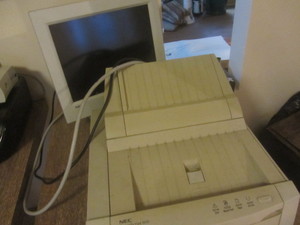 Vintage NEC Multi Sync LCD 400V mon...