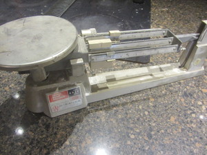 Vintage scale - triple beam, capaci...