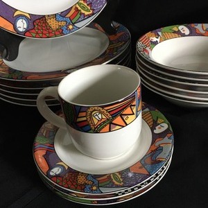 lot 187 image: Vitromaster 1991 Metropolitian Dinnerware