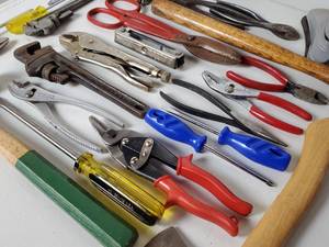 lot 21 image: Hand Tools Lot