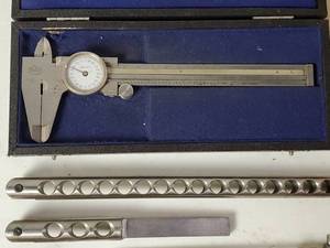 lot 32 image: Calibrating & Measuring Tools