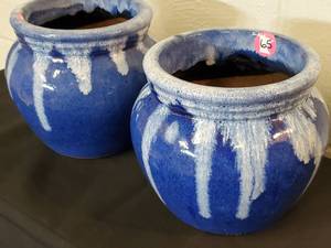 lot 65 image: Pair of Planters Pots