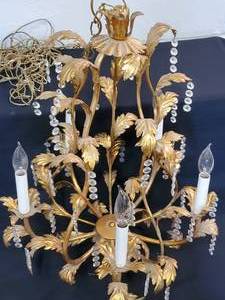 lot 117 image: Beautiful Decorative Chandelier