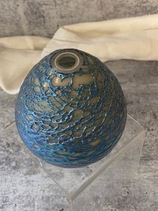 lot 113 image: Handmade Vase