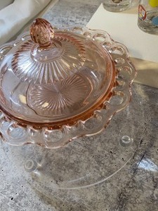 lot 101 image: Collectibles