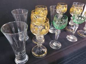 lot 148 image: Glassware Lot