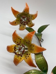 lot 186 image: Bovano Floral Sculpture