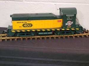 lot 4 image: USA Trains 1 Gauge Large Scale  Chicago Northwestern Diesel Engine  R22013
