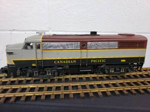 lot 23 image: Railway Express Agency 1 Gauge Large Scale Canadian Pacific Diesel Locomotive REA22003