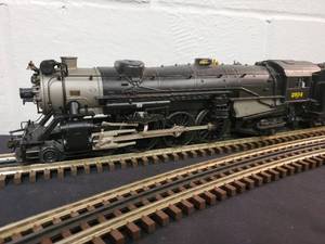 lot 36 image: Extremely Nice Lionel O 3 Rail 4-6-2 Steam Locomotive & Tender #2934