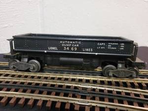 lot 45 image: Lionel O Operating Coal Dump Car #3469