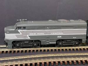 lot 66 image: K-Line O 3-Rail Twin Diesel New York Central Alcos