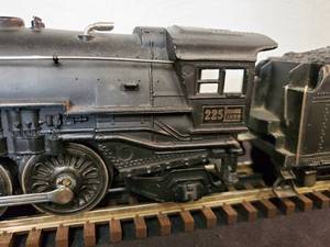 lot 78 image: Lionel 3-Rail Pacific Lionel Lines 2-6-2 Steam Locomotive #225 with Tender