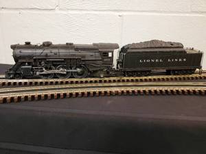 lot 94 image: Lionel Post War Pacific Steam Locomotive & Tender  #675