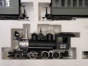 lot 115 image: Bachmann O Narrow Colorado & Southern  Railway Express Agency Train Set #25002