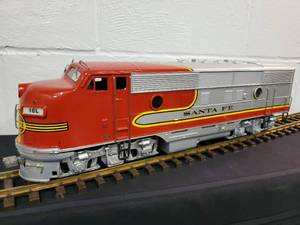lot 16 image: Awesome Transportation Milestones G Scale Santa Fe Super Chief  #16L