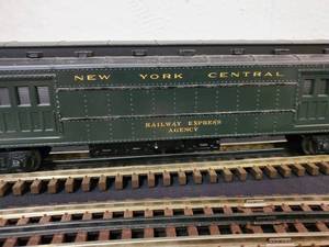 lot 137 image: Williams O 3-Rail New York Central (6) Illuminated Passenger Car Set WAL# 77222