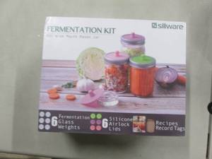 lot 38 image: Siliware Fermentation Kit...
