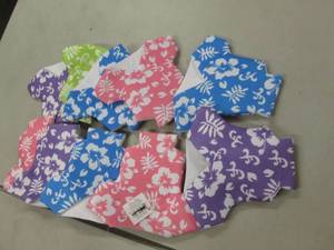 lot 71 image: 12 Can Coolers...