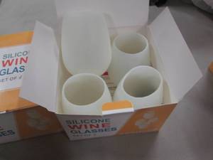 lot 77 image: 2- 4pks Silicone Wine Glasses...