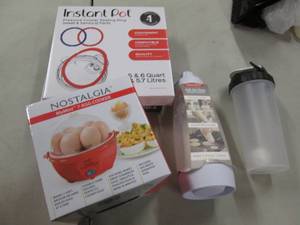 lot 81 image: 7 Egg Cooker, Batter Mixer, Shaker ...