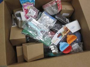 lot 87 image: Box of Assorted Returned Items...
