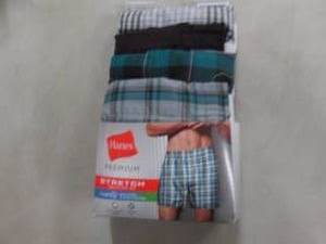 lot 156 image: 4 pk Hanes Large Mens Boxers...
