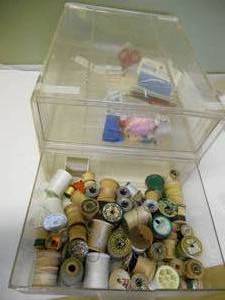 lot 35 image: Drawers with Sewing Items