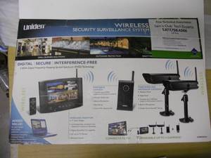lot 37 image: Surveillance 3 Cameras