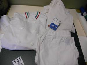 lot 141 image: Chef Jackets (2) and Pants (XL)
