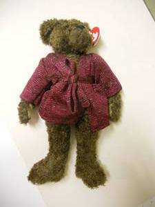 lot 14 image: Ty Collectible Unique Stuffed Bear