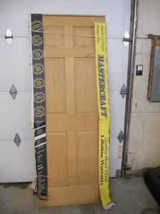 lot 11 image: Mastercraft Oak 6 Panel Prehung Door - Wood Core - 30 LH