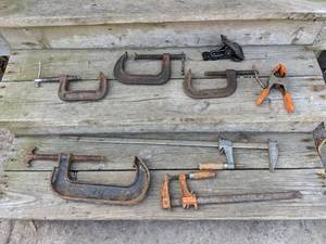 lot 72 image: Assorted Clamps