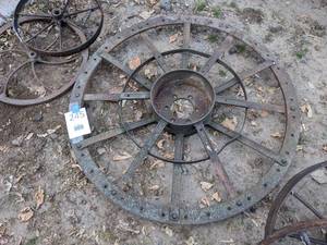 lot 245 image: Large Antique Decorative Wagon Wheel
