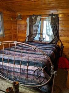lot 151 image: Elegant Queen Bed Frame