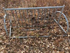 lot 284 image: Metal Bike Rack