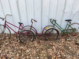 lot 290 image: (3) Fixer Upper Vintage Bikes