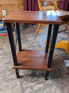 lot 455 image: Metal and Wood Side Table
