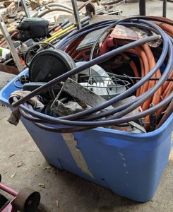 lot 324 image: Assorted Power Tools, Lights and Hoses