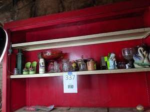 lot 337 image: Shelf Full of Knick Knacks