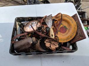 lot 342 image: Vintage Decor Mystery Box