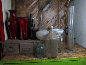 lot 368 image: Assorted Vintage Glassware and Small Metal Card Cabinet
