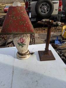 lot 369 image: Pair of Table Lamps