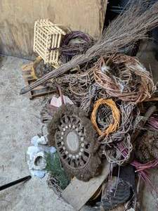 lot 378 image: Assorted Small Woven Twig Wreaths, Baskets and Natural Decor