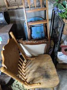 lot 385 image: Assorted Vintage Chairs