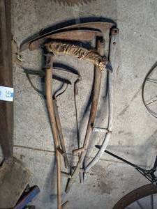 lot 89 image: Assorted Antique Scythes